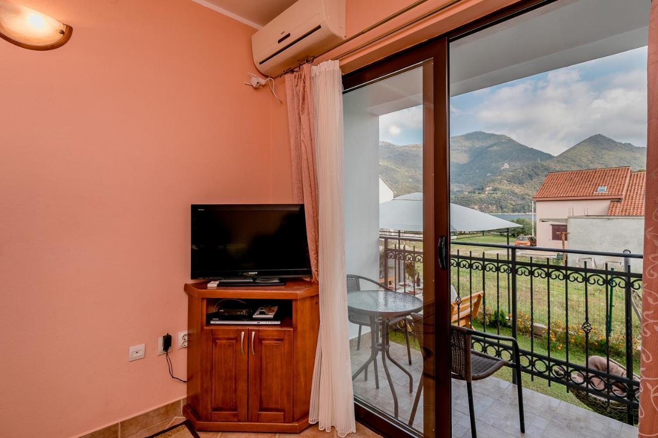Apartments Gudelj Kamenari Extérieur photo