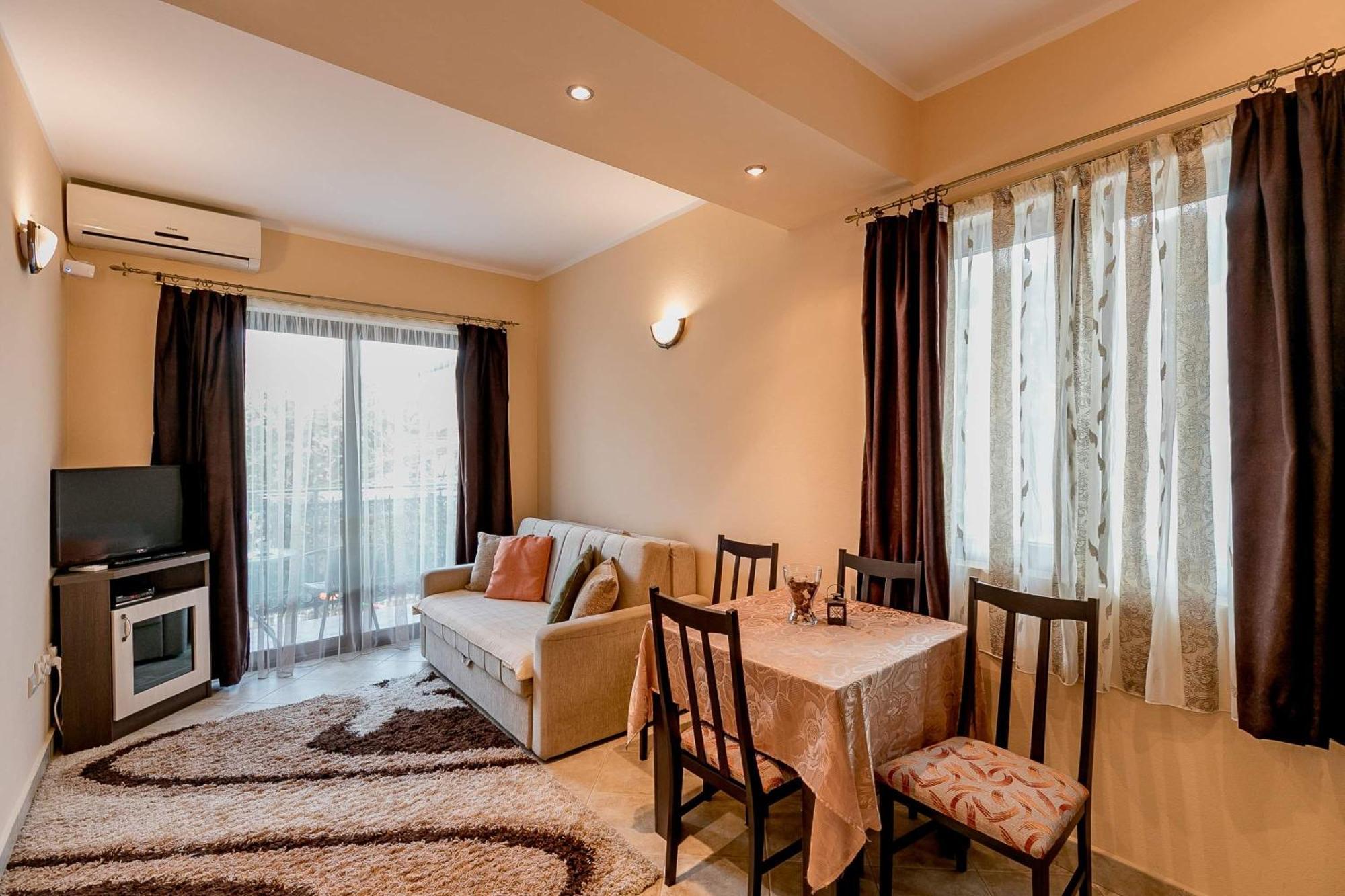 Apartments Gudelj Kamenari Extérieur photo